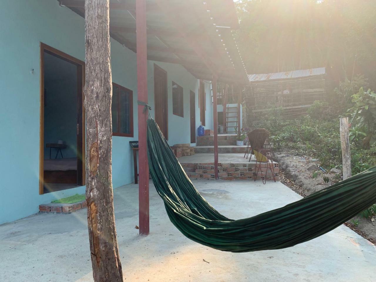 The Small Guest House Kaoh Touch Ngoại thất bức ảnh